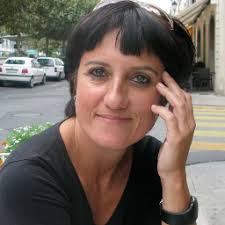 Customer 4 - Eva Van den Berg